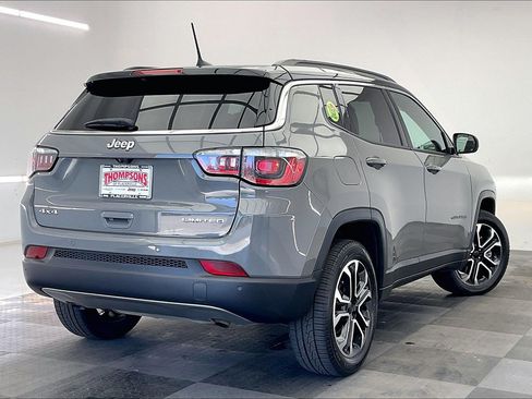Used 2024 Jeep Compass Limited AWD/4WD image 13