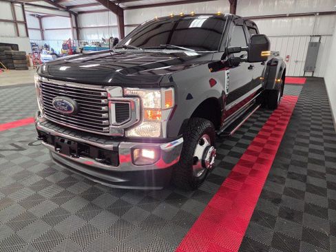 Used 2022 Ford F350 Lariat w/ Lariat Ultimate Package image 22