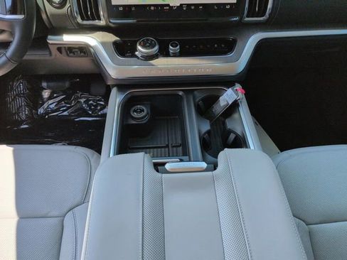 New 2026 Ford Expedition Platinum w/ Platinum Ultimate Package AWD/4WD image 18