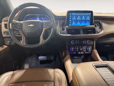 Used 2023 Chevrolet Tahoe High Country AWD/4WD image 11