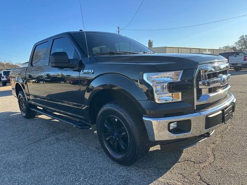 Used 2016 Ford F150 XLT image 9