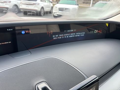 New 2026 Lincoln Nautilus Premier image 21