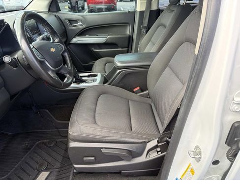 Used 2018 Chevrolet Colorado LT RWD image 21