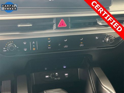 Certified 2024 Kia Sorento LX image 16