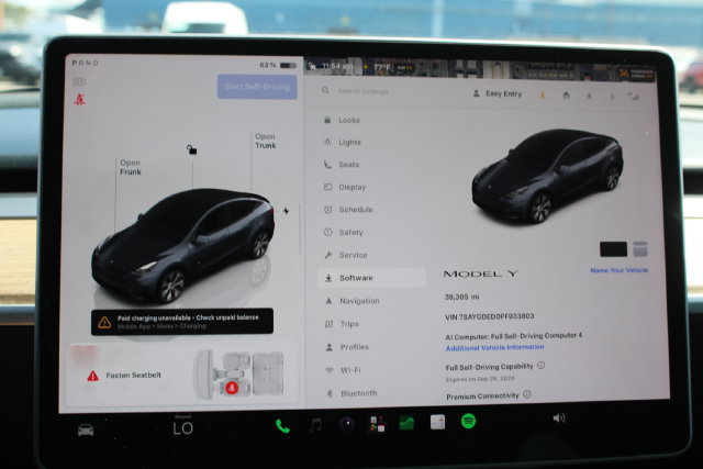 Used 2023 Tesla Model Y 2WD image 35