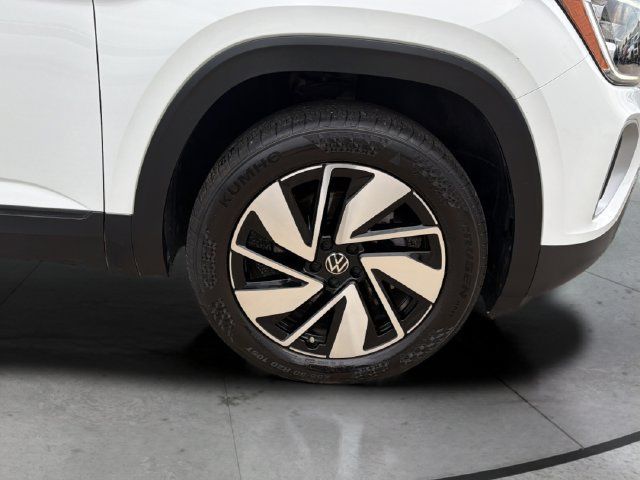Used 2025 Volkswagen Atlas SE AWD/4WD image 31