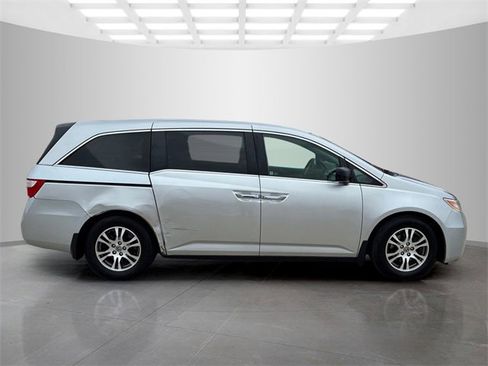 Used 2011 Honda Odyssey EX-L image 3