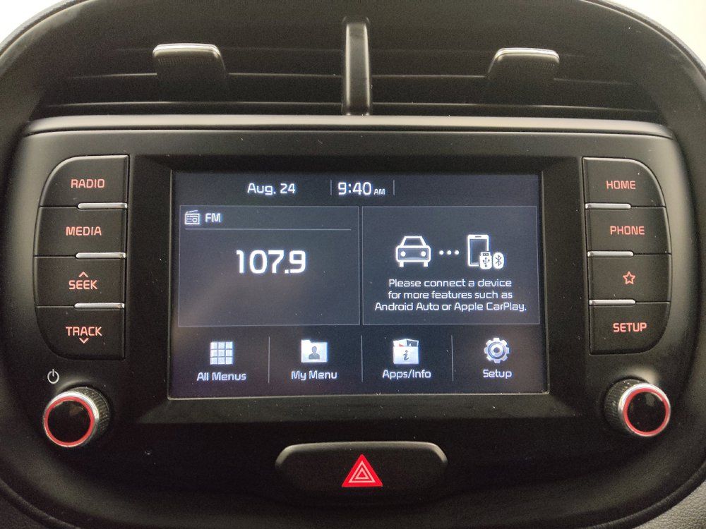 Used 2020 Kia Soul LX FWD image 25
