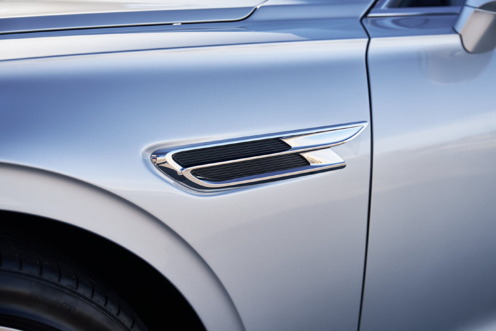 Used 2022 Bentley Flying Spur V8 AWD/4WD image 8