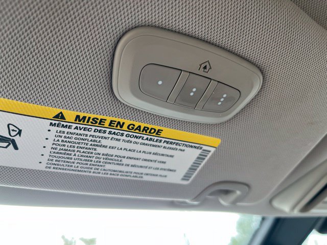 Used 2019 Chrysler Pacifica Limited FWD image 21