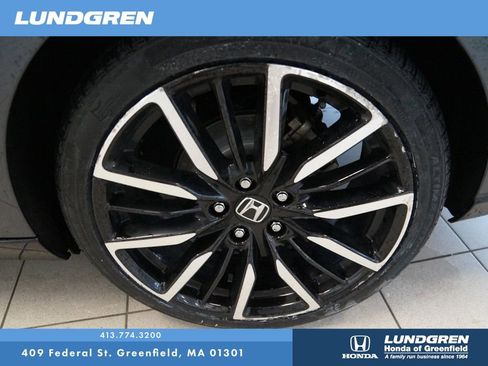 Used 2023 Honda Accord Touring image 30