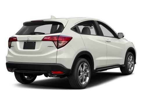 Used 2017 Honda HR-V LX image 3