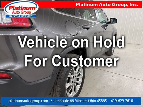 Used 2020 Jeep Cherokee Latitude Lux w/ Quick Order Package 26H Lux AWD/4WD image 45