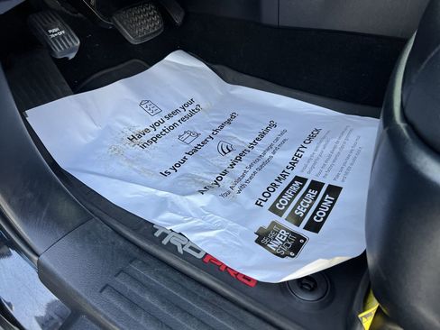 Used 2020 Toyota 4Runner TRD Off-Road Premium w/ Moonroof Package image 17