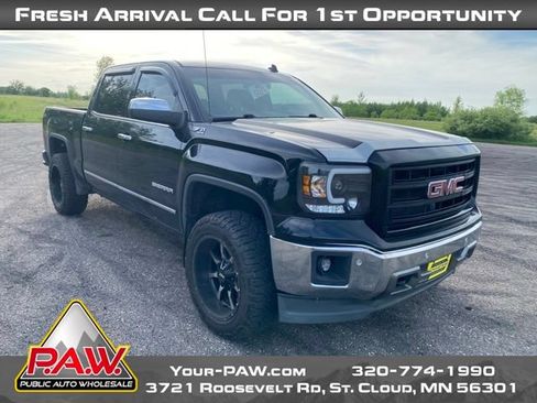 Used 2014 GMC Sierra 1500 SLT w/ SLT Preferred Package AWD/4WD image 2