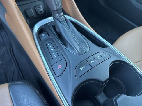 Used 2017 Chevrolet Volt Premier w/ Driver Confidence II Package image 7