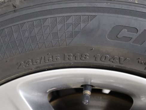 Used 2021 Dodge Challenger SXT RWD image 43