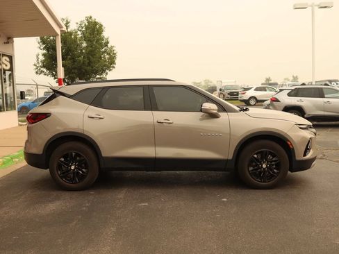 Used 2021 Chevrolet Blazer LT FWD image 4