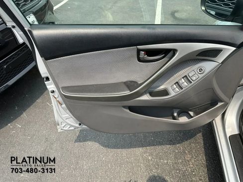 Used 2012 Hyundai Elantra GLS w/ Preferred Pkg 3 FWD image 15