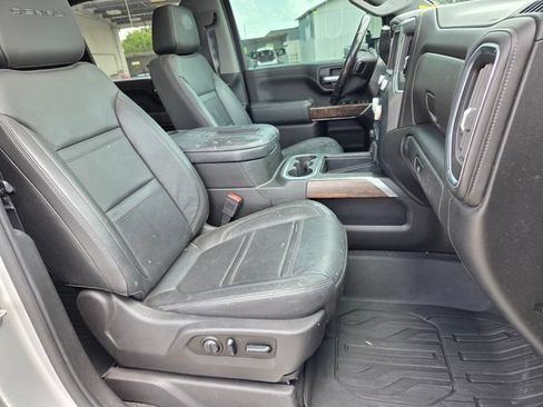 Used 2020 GMC Sierra 3500 Denali w/ Denali Ultimate Package AWD/4WD image 15