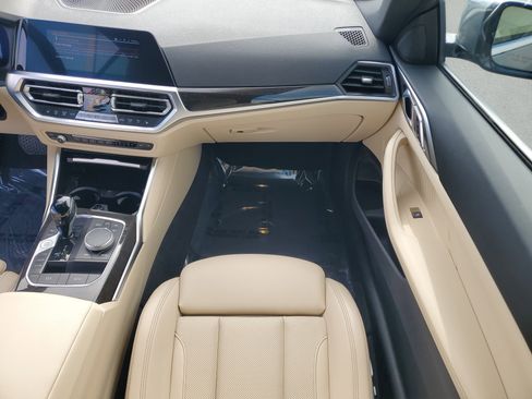 Used 2023 BMW 430i Convertible w/ Convenience Package image 11