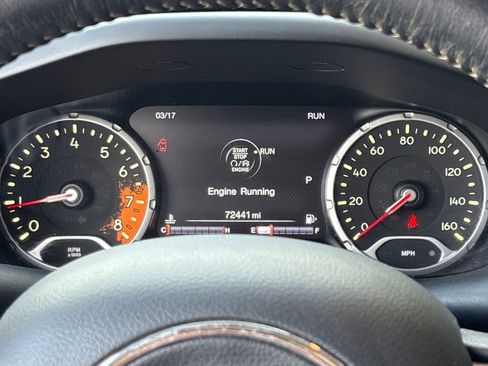 Used 2017 Jeep Renegade Limited image 21