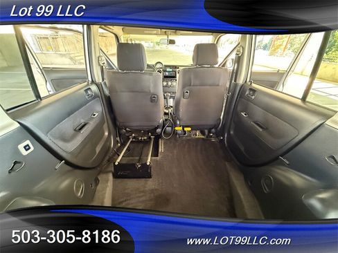 Used 2005 Scion xB FWD image 21