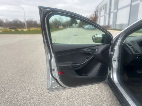 Used 2018 Ford Focus S image 13
