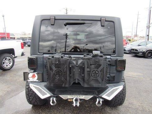 Used 2017 Jeep Wrangler Unlimited Sport w/ Quick Order Package 24S image 6