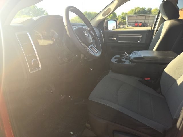 Used 2021 RAM 1500 Classic SLT AWD/4WD image 12