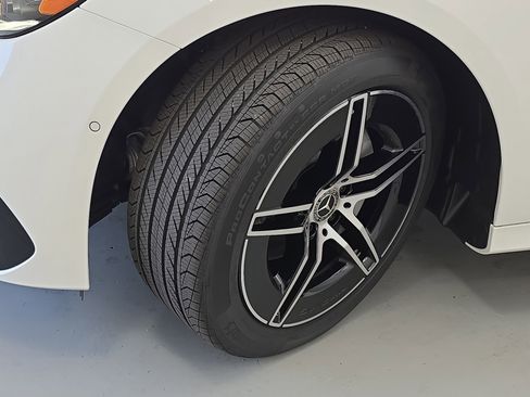 New 2026 Mercedes-Benz E 350 4MATIC Sedan image 33