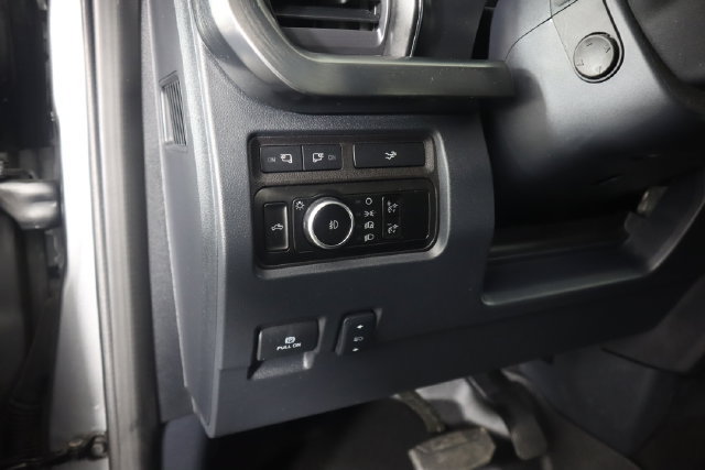 Used 2024 Ford F350 Lariat w/ Tremor Off-Road Package AWD/4WD image 51