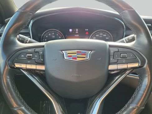 Used 2023 Cadillac XT6 Premium Luxury w/ Technology Package FWD image 34