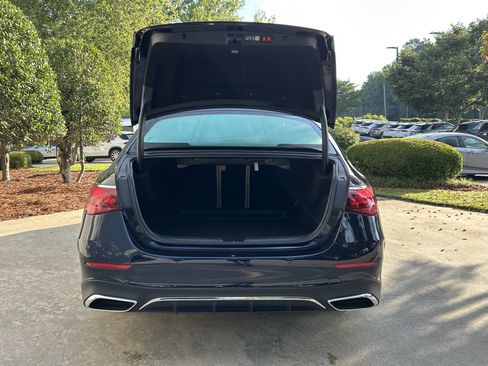 Certified 2025 Mercedes-Benz E 350 4MATIC Sedan image 9