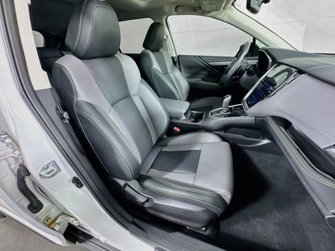 Used 2024 Subaru Outback Onyx Edition AWD/4WD image 36