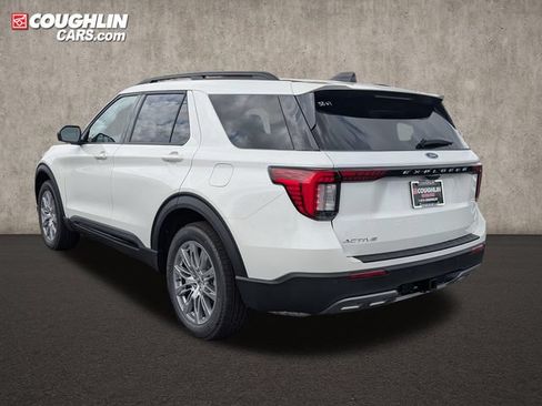 New 2026 Ford Explorer Active w/ Active Comfort Package AWD/4WD image 5