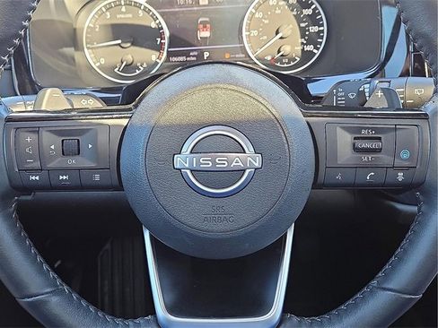 Used 2022 Nissan Pathfinder SL w/ SL Premium Package image 20