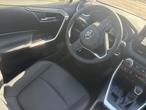 Used 2025 Toyota RAV4 XLE Premium w/ Weather Package image 14