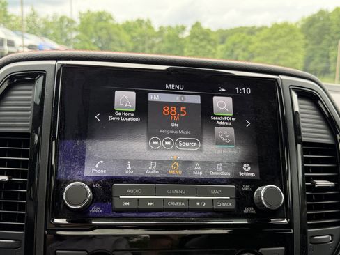 Used 2023 Nissan Titan PRO-4X w/ Pro-4x Convenience Package AWD/4WD image 39