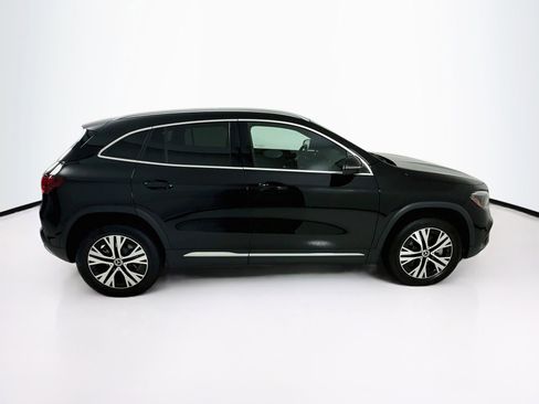 Certified 2025 Mercedes-Benz GLA 250 image 9