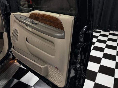 Used 2001 Ford Excursion Limited image 43