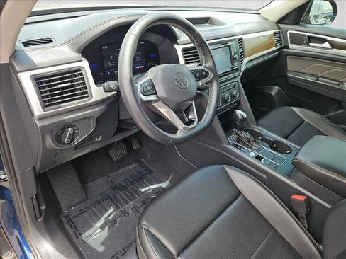 Used 2022 Volkswagen Atlas SE FWD image 12
