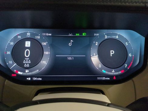 New 2026 Land Rover Range Rover Long Wheelbase SE AWD/4WD image 18