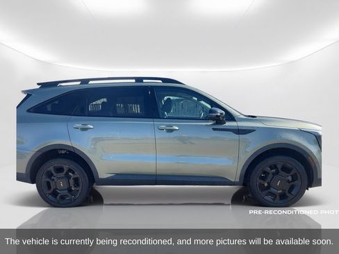 Used 2024 Kia Sorento SX AWD/4WD image 4