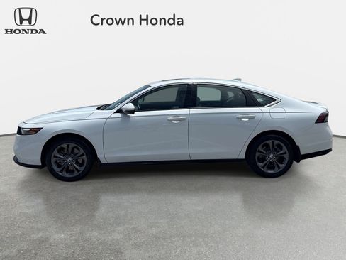 Used 2023 Honda Accord EX-L image 2