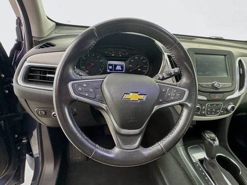 Used 2018 Chevrolet Equinox LT FWD image 12