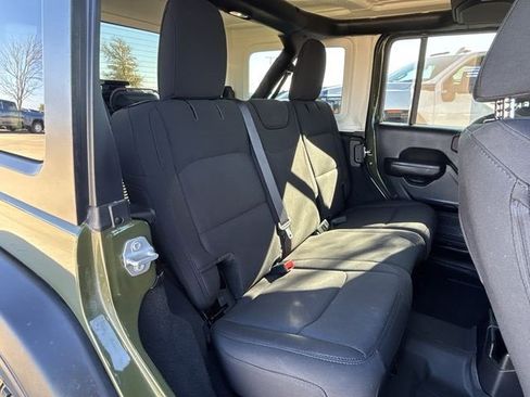 Used 2023 Jeep Wrangler Willys image 24