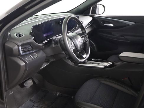 Used 2025 Buick Envista Preferred w/ Convenience I Package FWD image 19