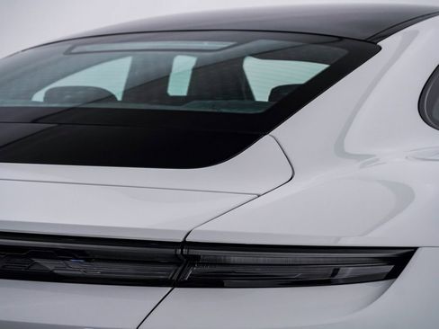 Certified 2023 Porsche Taycan image 12