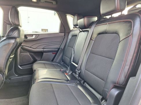 Used 2024 Ford Escape ST-Line image 23